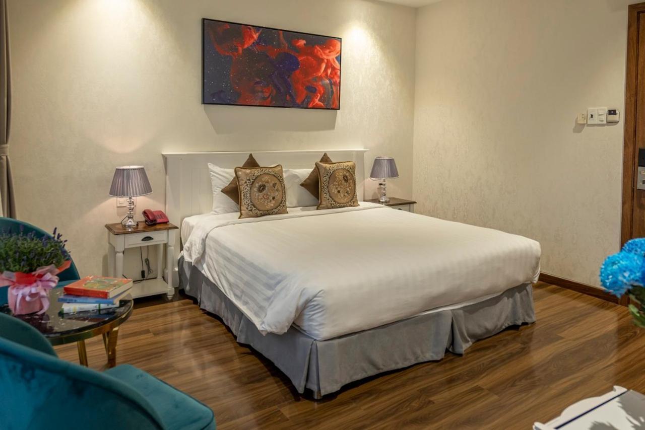 Thao Trang Laluxe Hotel Phu My Hung Хошимин Екстериор снимка