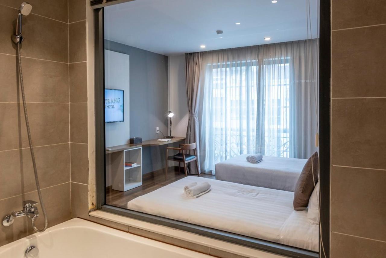 Thao Trang Laluxe Hotel Phu My Hung Хошимин Екстериор снимка